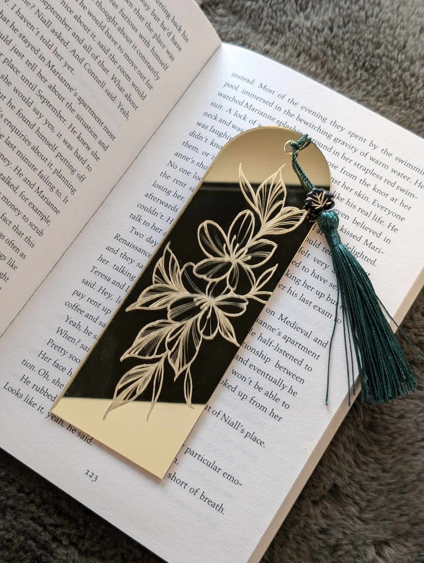 Acrylic Gold Mirror Bookmark