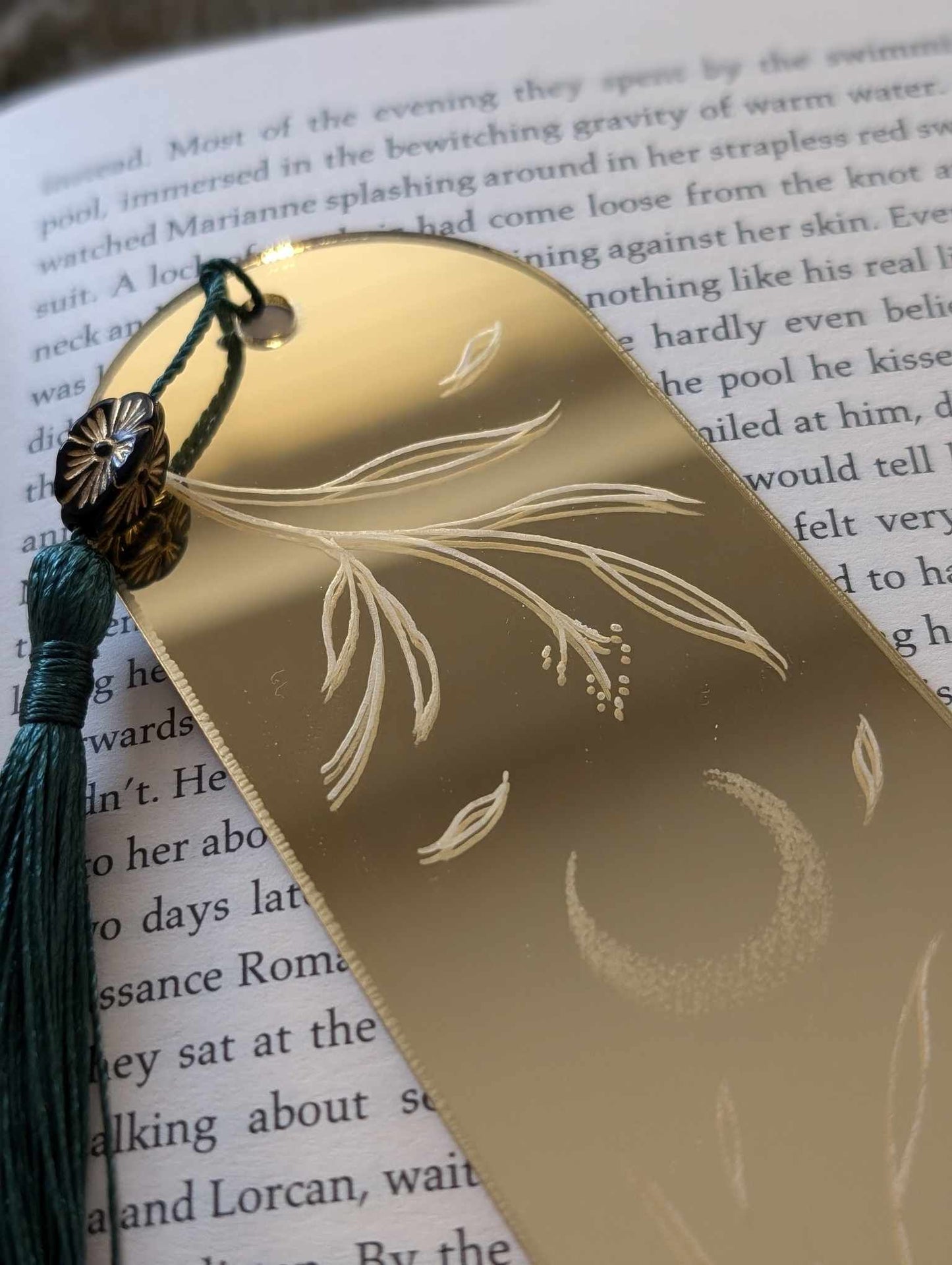 Acrylic Gold Mirror Bookmark