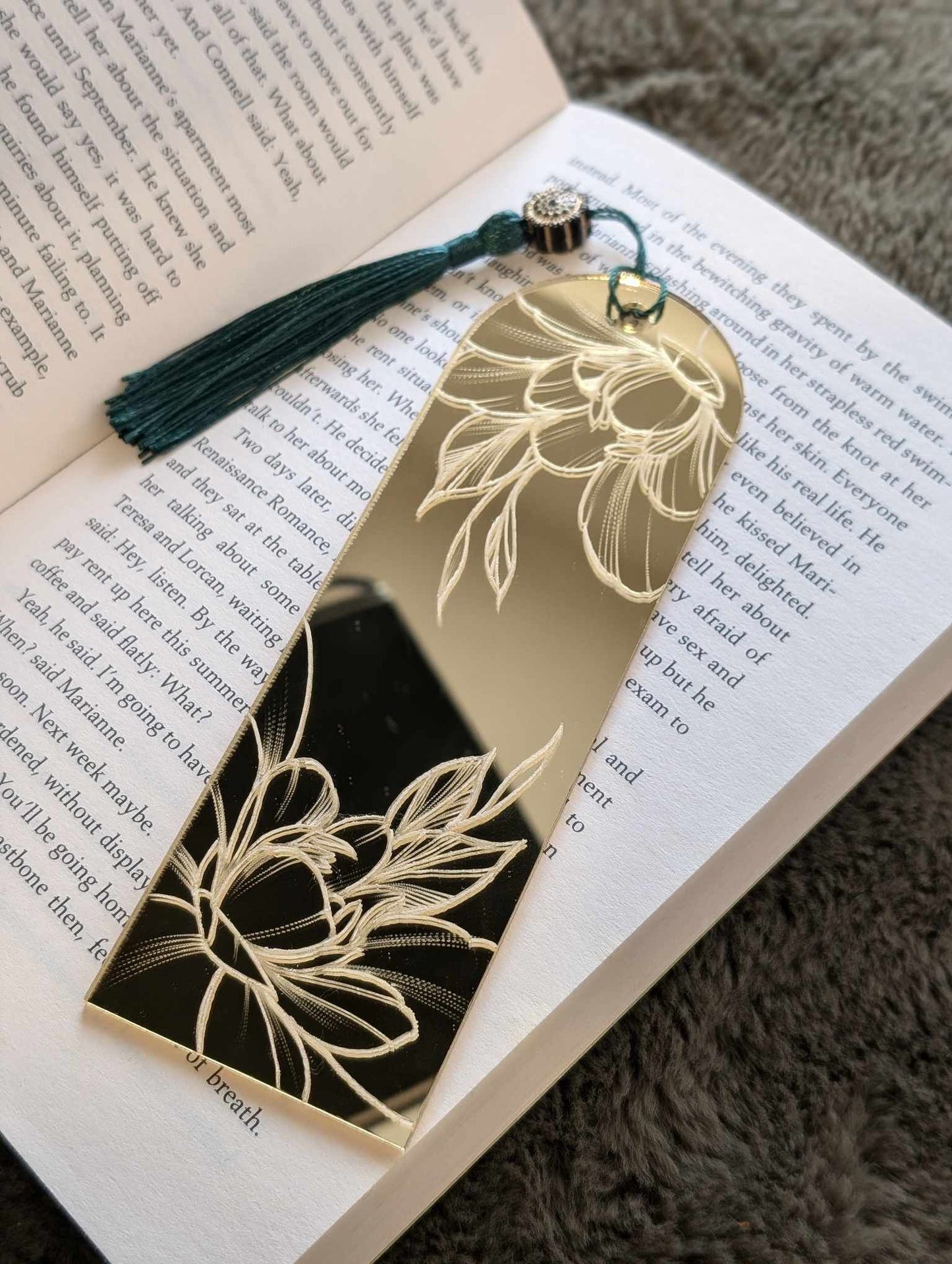 Acrylic Gold Mirror Bookmark