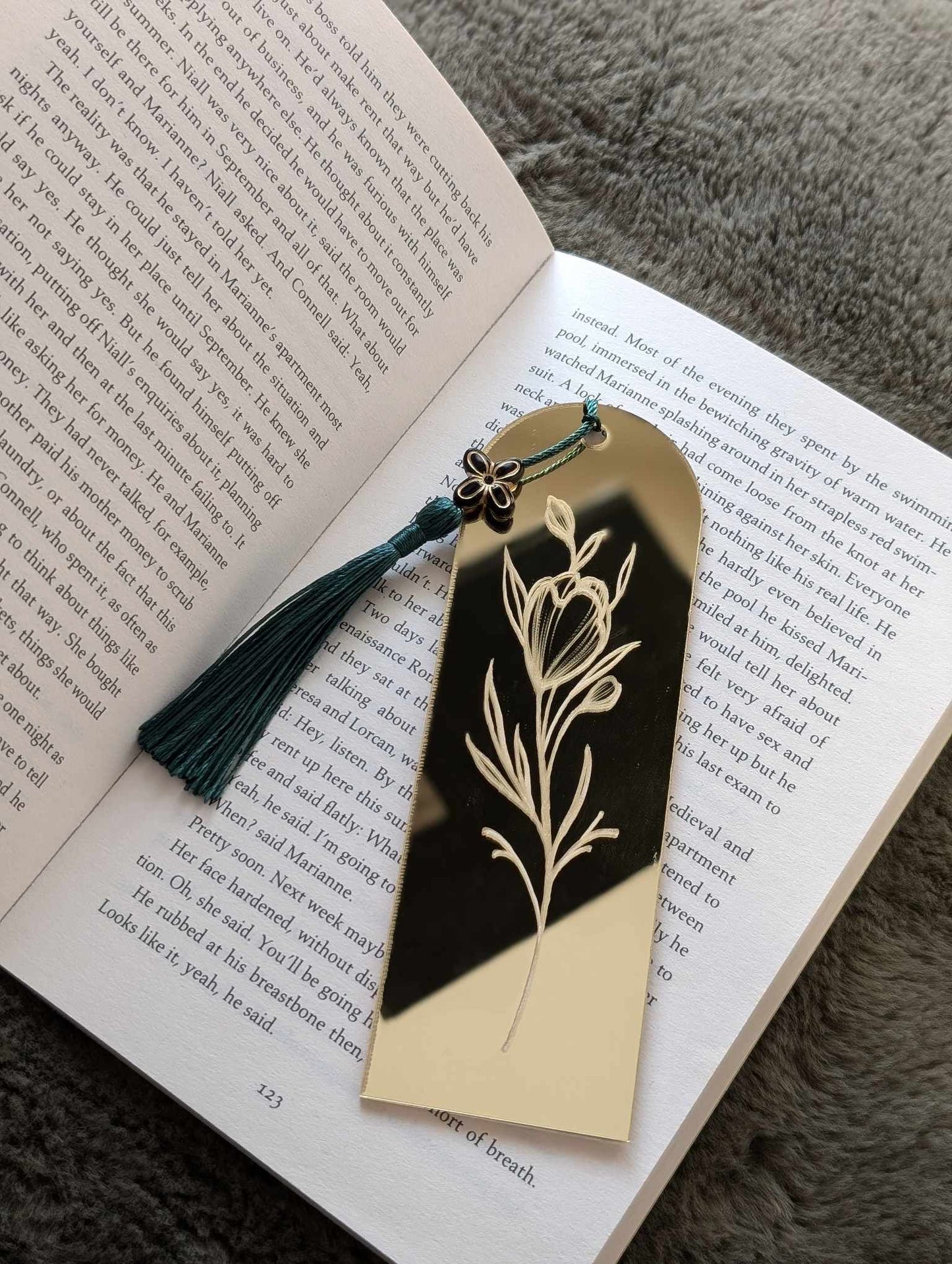 Acrylic Gold Mirror Bookmark