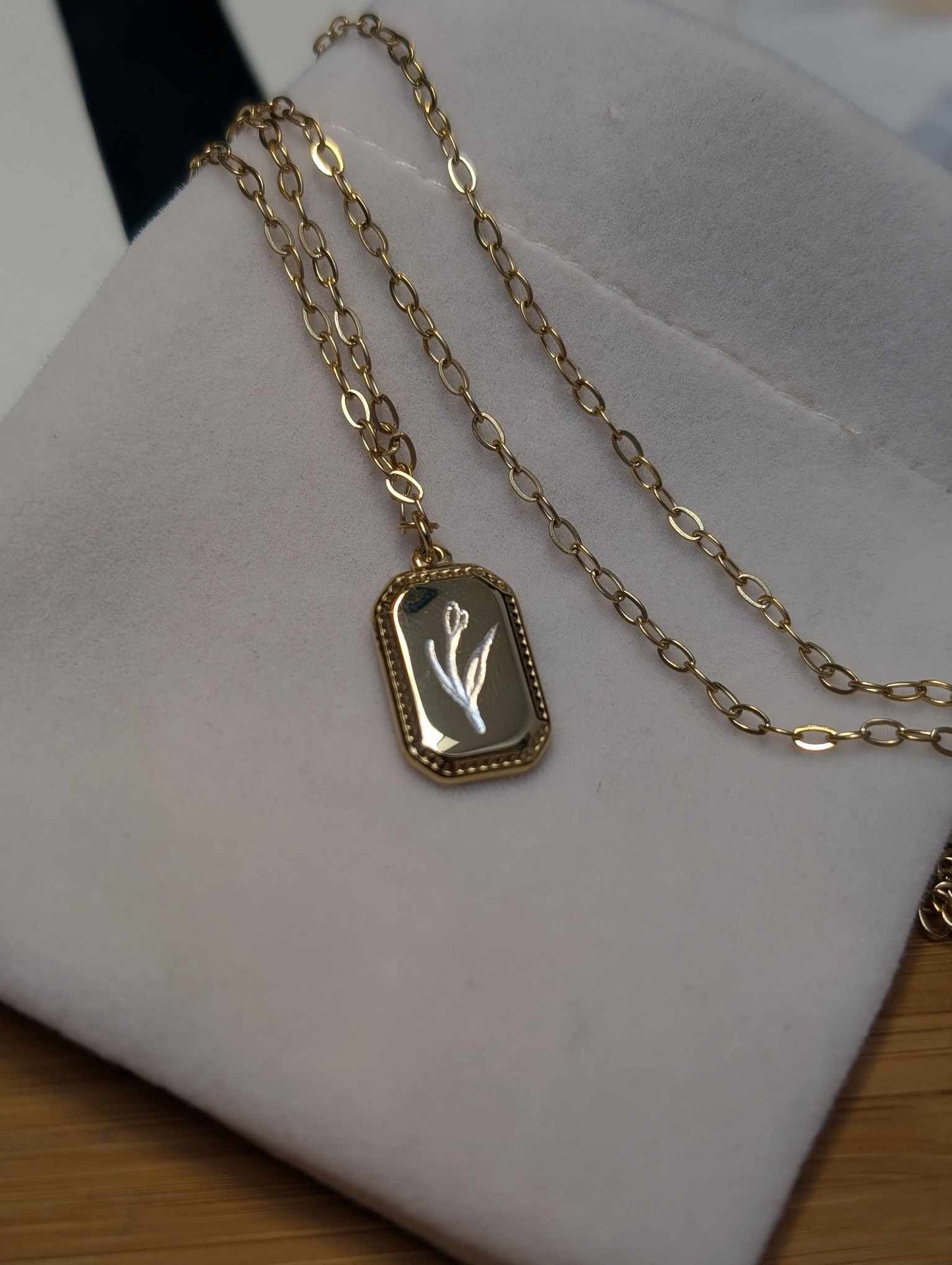 Hand Engraved Floral Gold Necklace