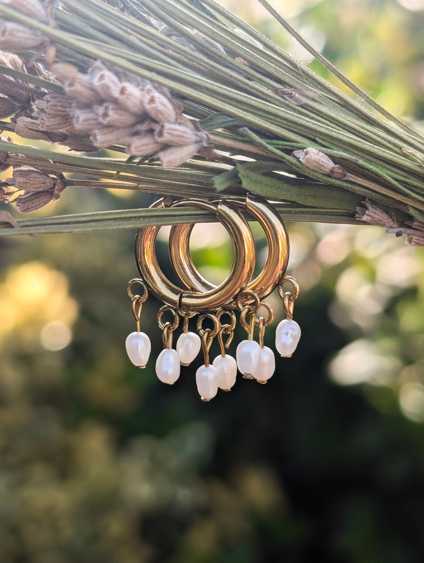 Fresh Water Pearls | Hoop Earrings