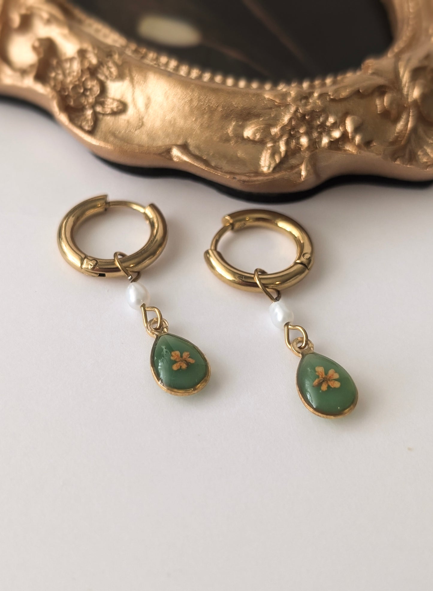 Vintage Garden  | Gold Plated Stainless Steel Hoop Earrings