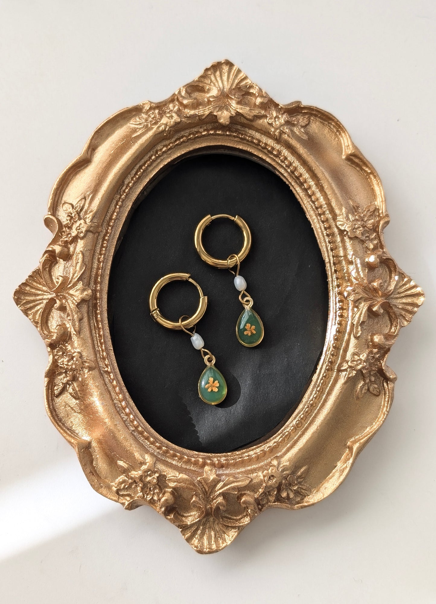 Vintage Garden  | Gold Plated Stainless Steel Hoop Earrings