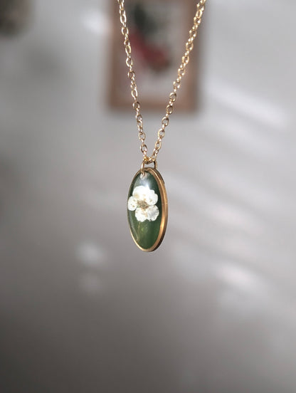 Green & White Floral | Delicate Oval Stainless Steel Necklace
