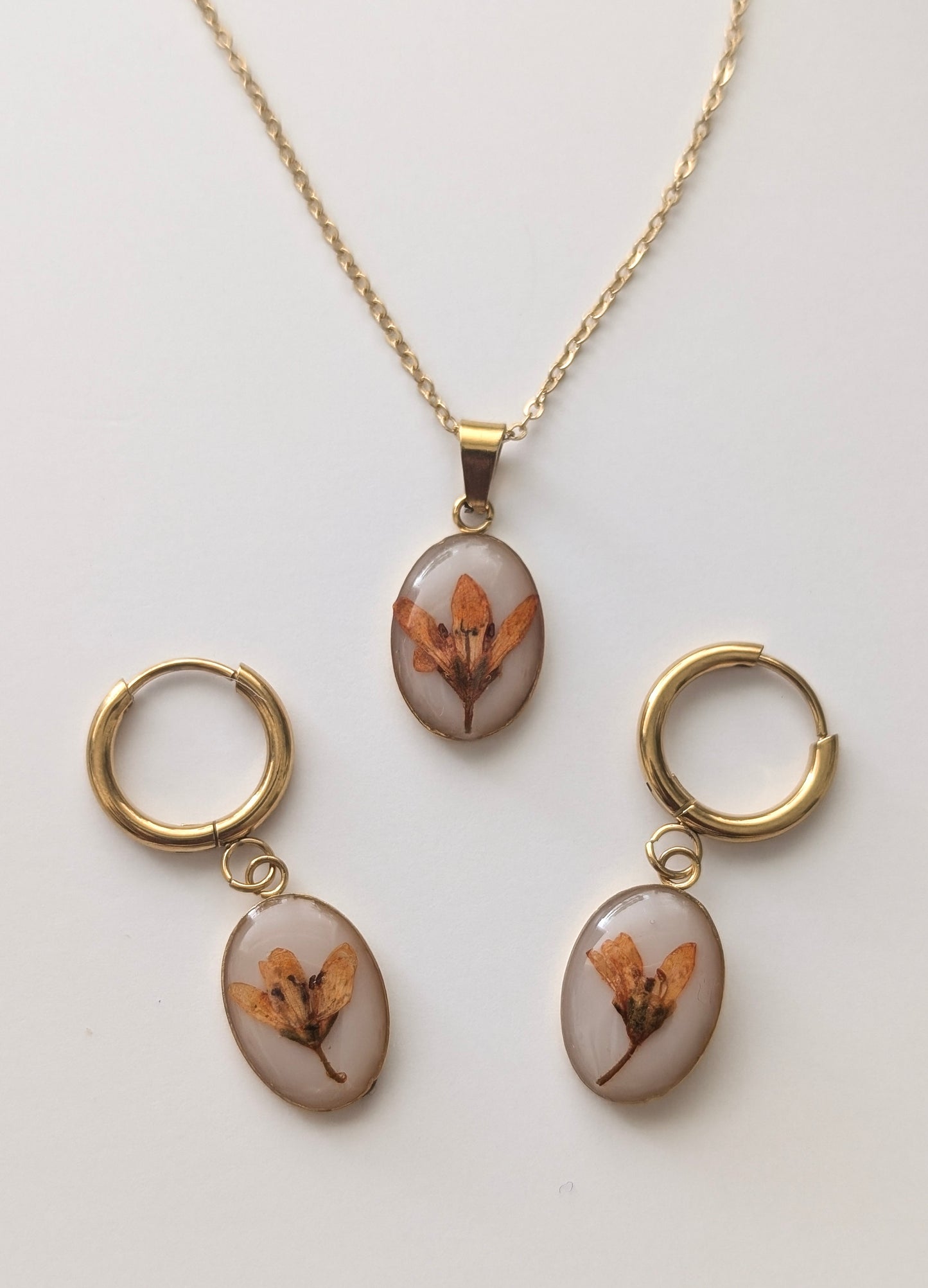Orange Chloris Virgata Pressed Flora Jewellery Set | Gold Plated Stainless Steel