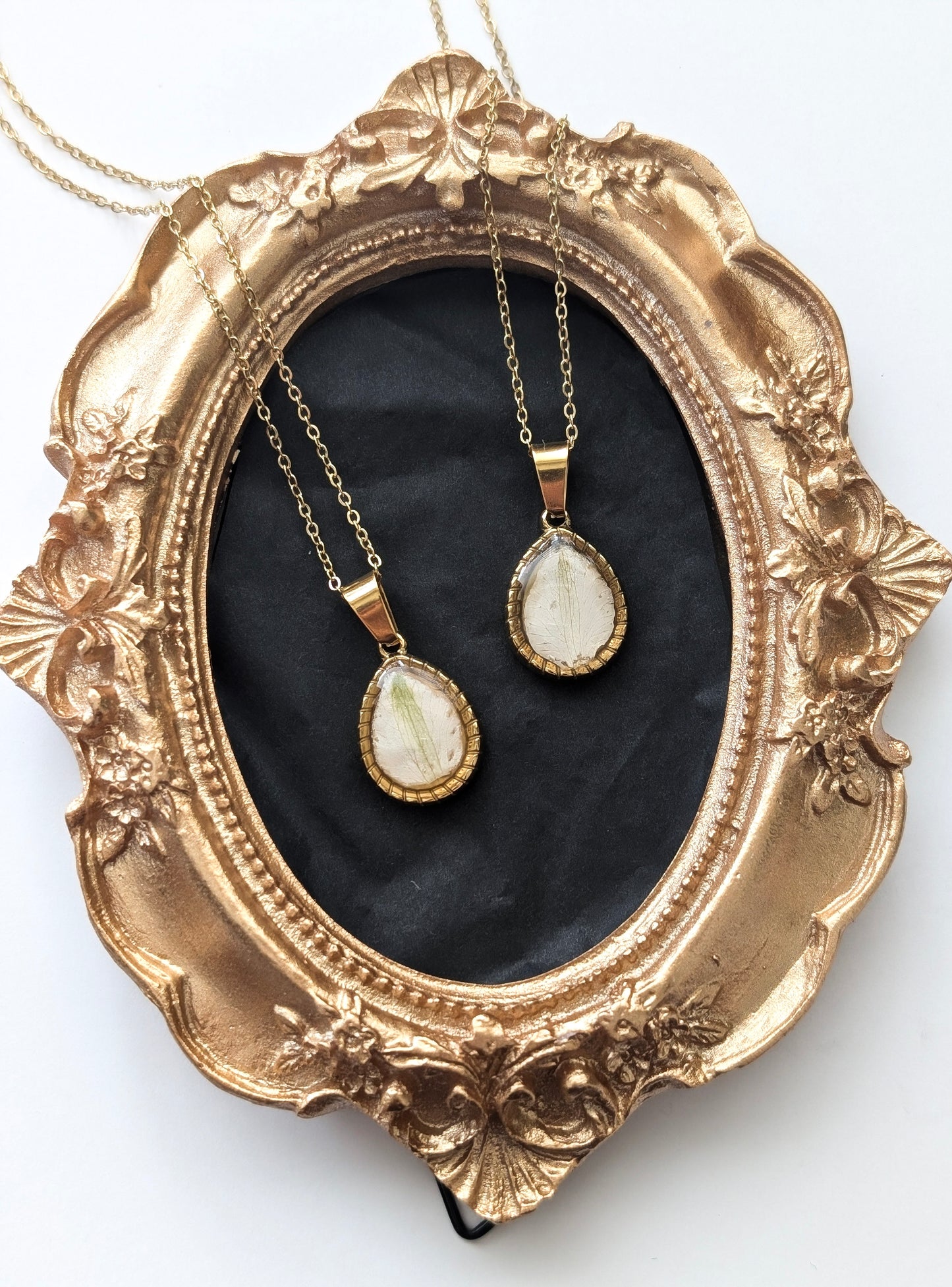 Flower Petals | Stainless Steel Necklace