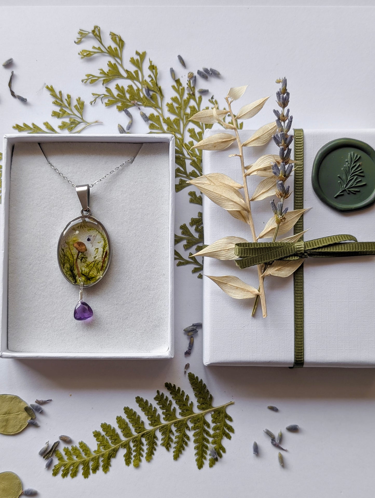 'The Amethyst's Grove' Real Mushroom & Botanicals Necklace