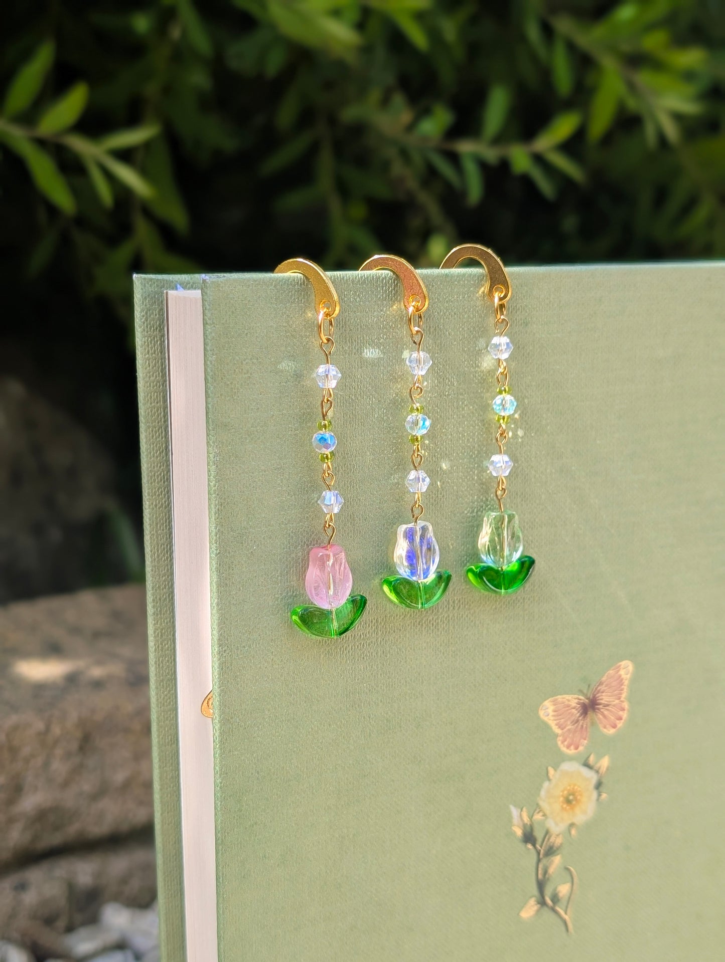 Tulip Metal Charm Bookmark
