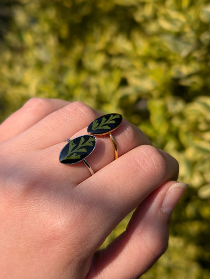 Black Fern Adjustable Ring
